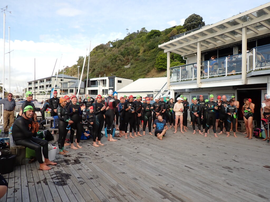 You would be forgiven if you thought that the sea conditions were a marked improvement on last time. For once, MetService appeared to get it right and the wind did drop away to wheezy whisper before start time, and the sea surface looked like one of Rylock’s classic glass finishes.